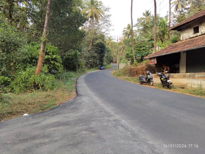  18295 Sq.ft. Residential Plot for Sale in Koothuparamba, Kannur