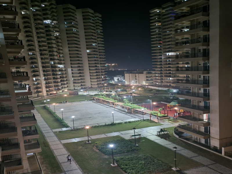 2 BHK 889 Sq.ft. Apartment for Sale in Yamuna Expressway, Greater Noida