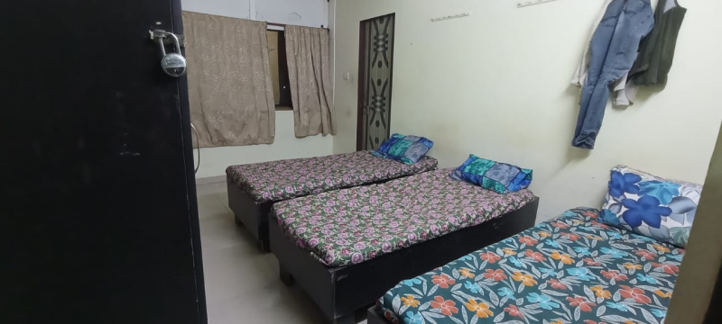  6000 Sq.ft. House for PG in Fatehgunj, Vadodara