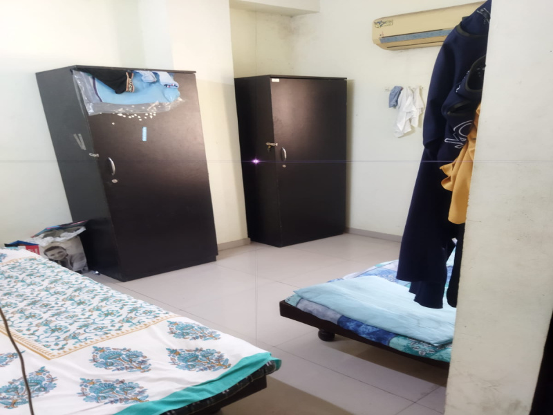  6000 Sq.ft. House for PG in Fatehgunj, Vadodara