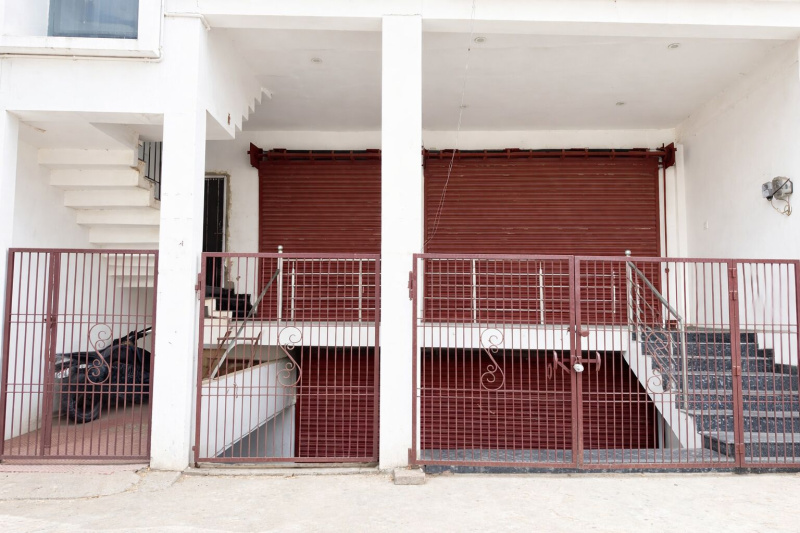  2100 Sq.ft. Office Space for Rent in Badujai Awwal, Shahjahanpur