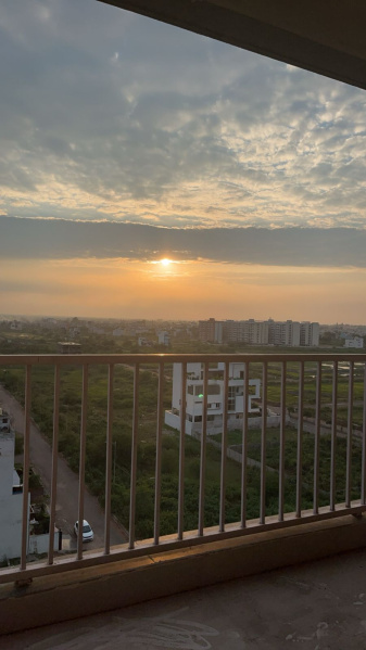 3 BHK 1360 Sq.ft. Apartment for Sale in Kamal Vihar, Raipur