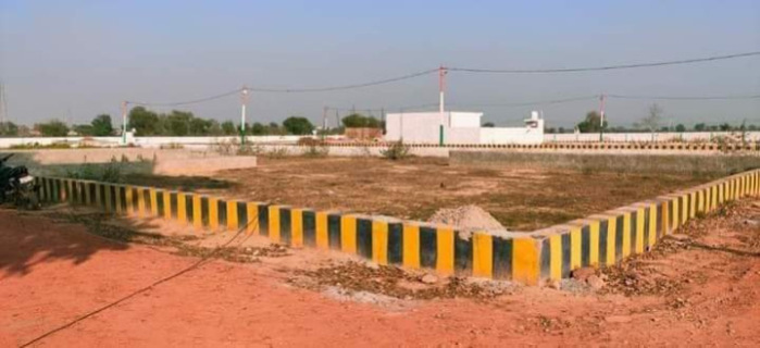  100 Sq.ft. Residential Plot for Sale in VIP Road, Vrindavan