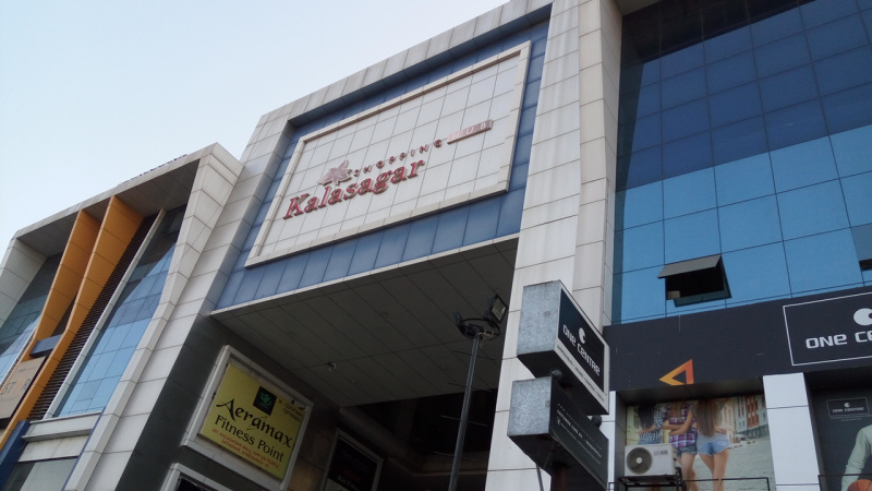  585 Sq.ft. Office Space for Rent in Ghatlodiya, Ahmedabad