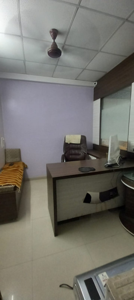  585 Sq.ft. Office Space for Rent in Ghatlodiya, Ahmedabad