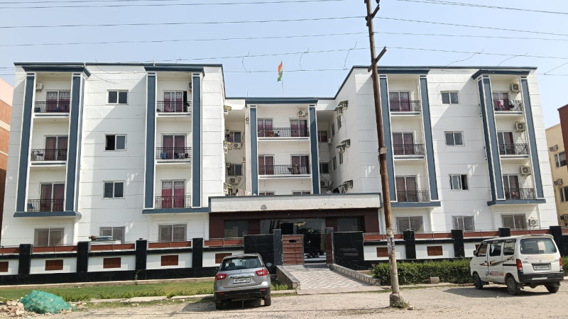 1600 Sq. Yards Guest House for Sale in Knowledge Park, Greater Noida