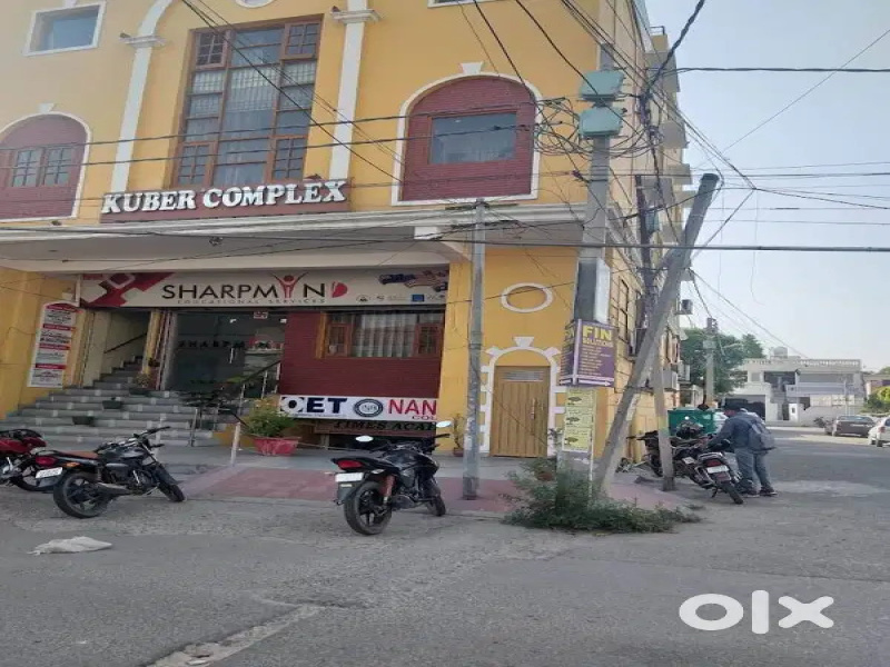  1600 Sq.ft. Office Space for Rent in GT Road, Jalandhar