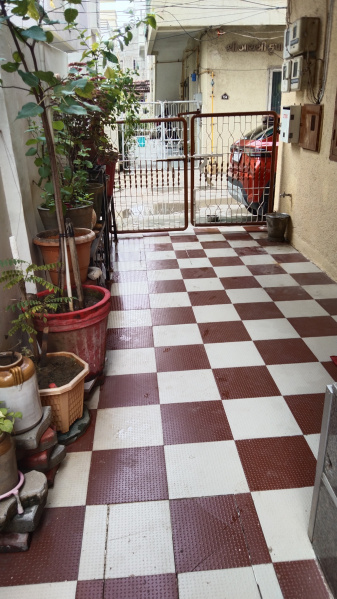 2 BHK Builder Floor 1200 Sq.ft. for Rent in Amit Nagar, Vadodara