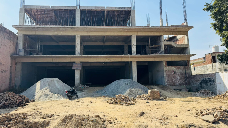  200000 Sq.ft. Showroom for Rent in Dadri, Gautam Buddha Nagar