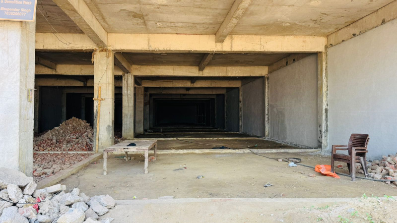  200000 Sq.ft. Showroom for Rent in Dadri, Gautam Buddha Nagar