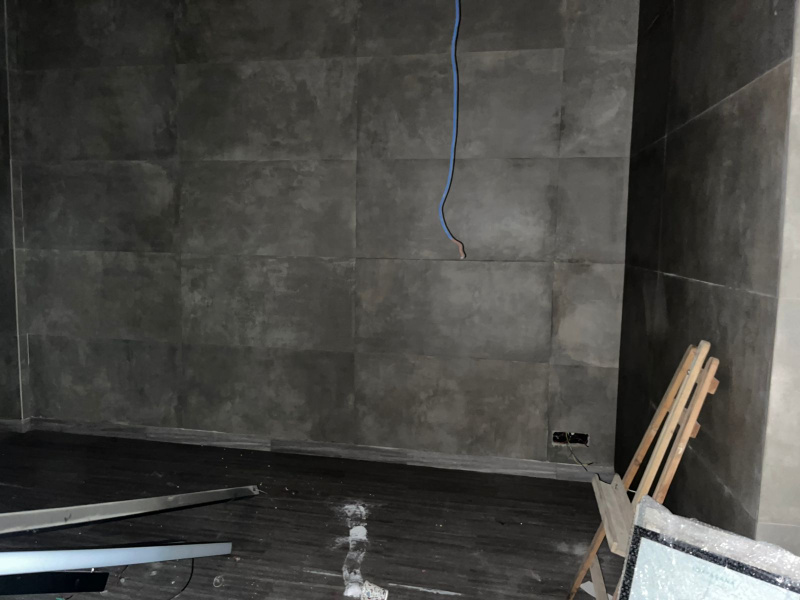  1300 Sq.ft. Commercial Shop for Rent in Block B, Gujranwala Town, Delhi