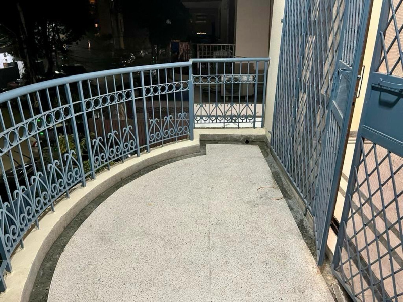 2 BHK 1500 Sq.ft. Builder Floor for Rent in Sushant Lok Phase I, Gurgaon