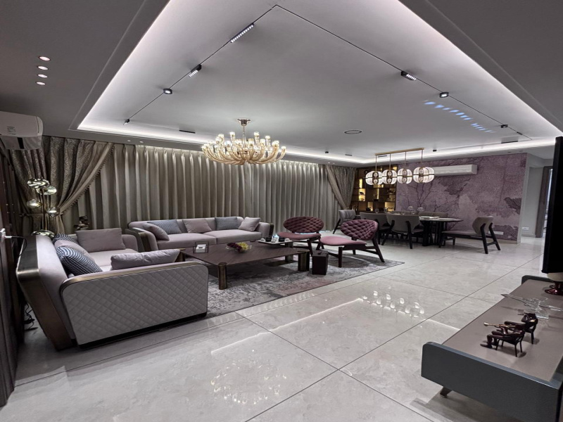 3 BHK 1729 Sq.ft. Apartment for Sale in Chandigarh Patiala Highway, Zirakpur