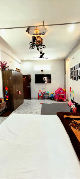 1.5 BHK 1000 Sq.ft. House for Rent in Gomti Nagar, Lucknow