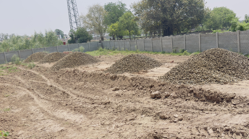  22 Sq. Yards Commercial Shop for Sale in Ghanaur, Patiala