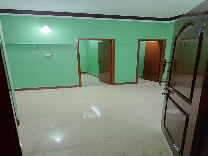 2 BHK 900 Sq.ft. House for Rent in Ambur, Vellore