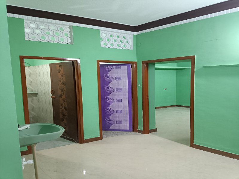 2 BHK 900 Sq.ft. House for Rent in Ambur, Vellore