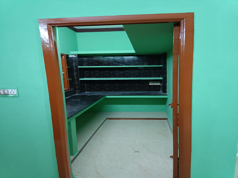 2 BHK 900 Sq.ft. House for Rent in Ambur, Vellore
