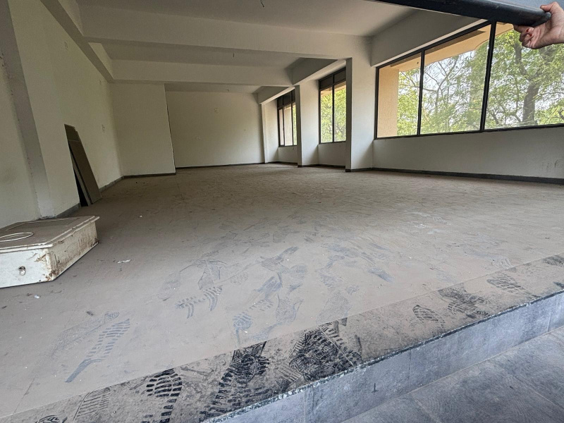  805 Sq.ft. Commercial Shop for Rent in Tandalja, Vadodara