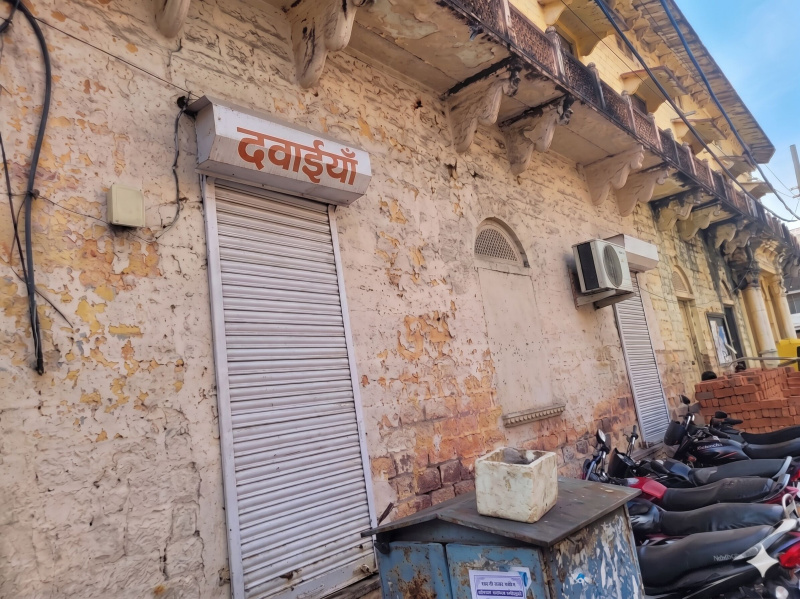  600 Sq.ft. Commercial Shop for Sale in Rampura, Kota