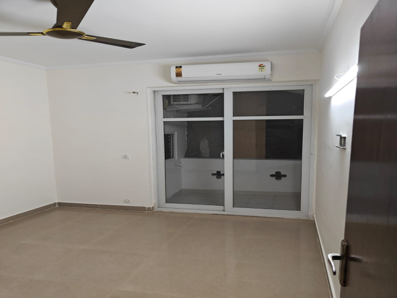 3 BHK Apartment 1390 Sq.ft. for Sale in Sector 45 Noida