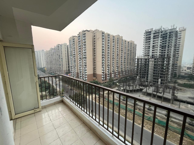 2 BHK Apartment 915 Sq.ft. for Sale in Sector 16B Greater Noida West