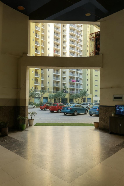 1 BHK Apartment 712 Sq.ft. for Sale in NH 24 Highway, Ghaziabad