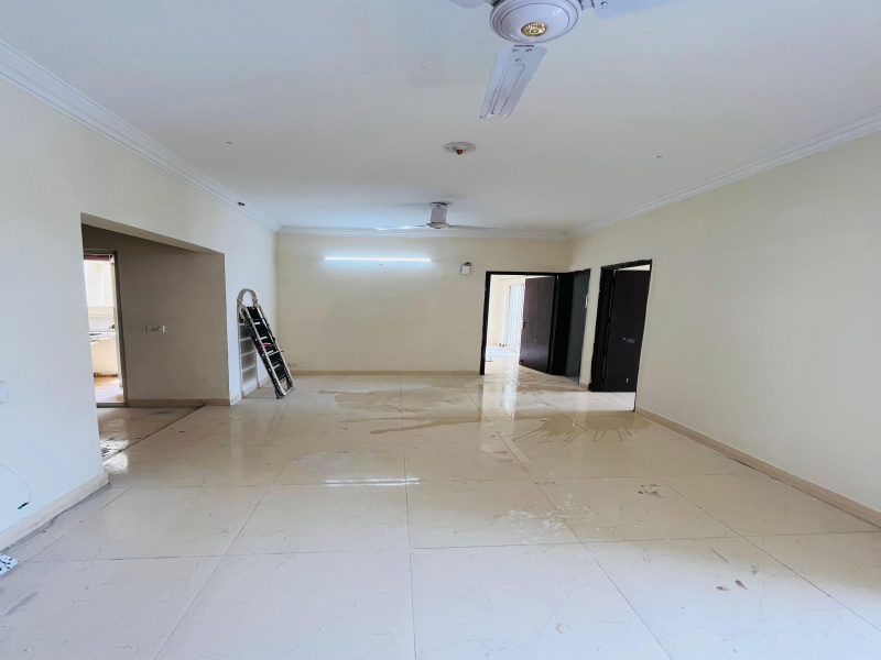 3 BHK Apartment 1425 Sq.ft. for Sale in NH 24 Highway, Ghaziabad
