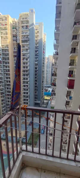 2.5 BHK Apartment 1020 Sq.ft. for Sale in NH 24 Highway, Ghaziabad