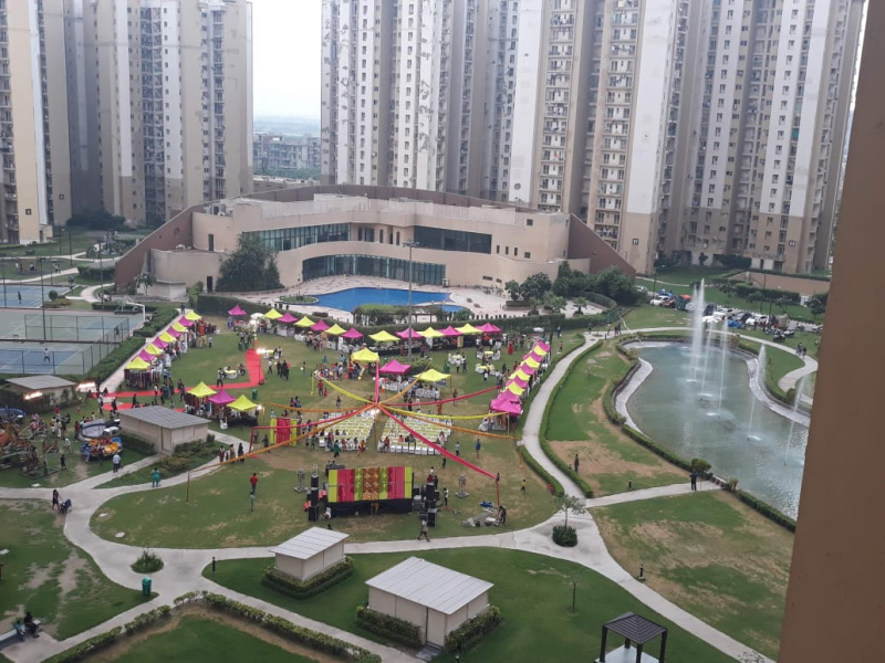 2.5 BHK Apartment 1070 Sq.ft. for Sale in Sector 137 Noida