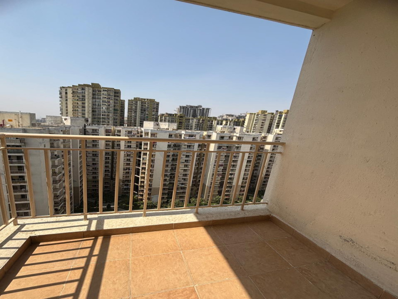 3.5 BHK Apartment 1400 Sq.ft. for Sale in Sector 168 Noida