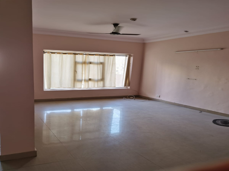 3 BHK Apartment 1685 Sq.ft. for Sale in Sector 137 Noida