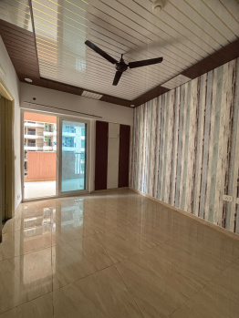 3.5 BHK Flat for Sale in Crossing Republik, Ghaziabad