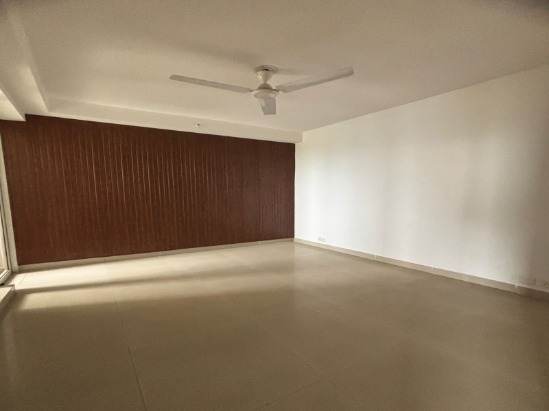 2.5 BHK Apartment 1320 Sq.ft. for Sale in Crossing Republik, Ghaziabad