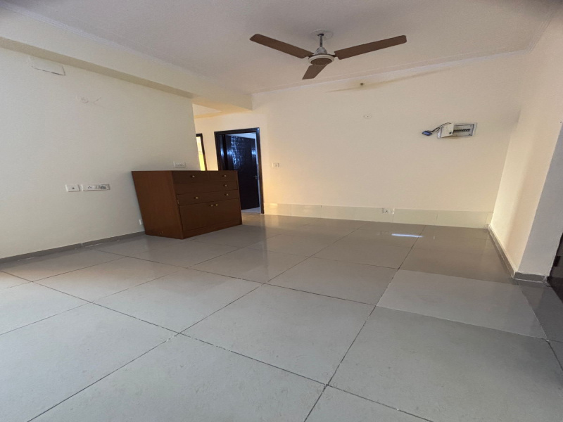 3 BHK Apartment 1380 Sq.ft. for Sale in NH 24 Highway, Ghaziabad