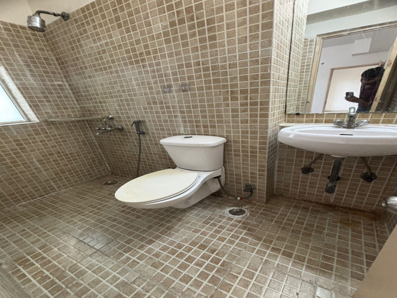 3 BHK 1660 Sq.ft. Apartment for Sale in Sector 137 Noida