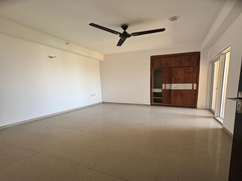 3 BHK Apartment 1545 Sq.ft. for Sale in Sector 74 Noida
