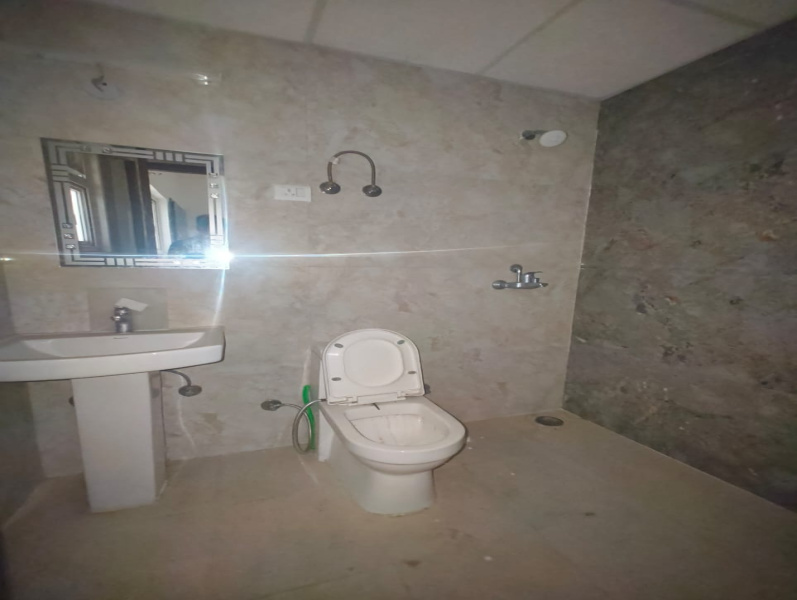 3.5 BHK Apartment 2050 Sq.ft. for Sale in Sector 75 Noida