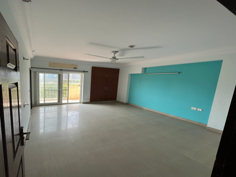 3 BHK 1270 Sq.ft. Apartment for Sale in Sector 137 Noida