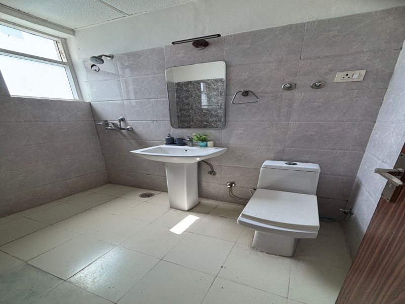 2 BHK 1085 Sq.ft. Apartment for Sale in Indirapuram, Ghaziabad