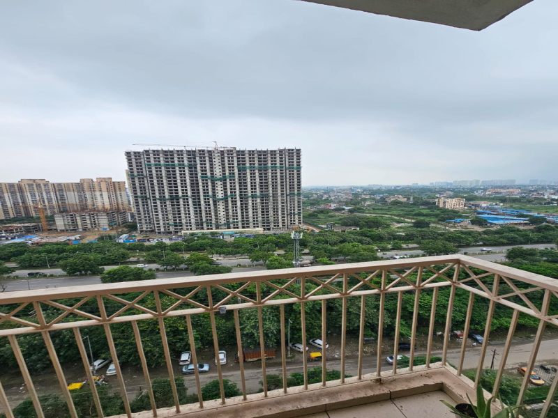 3.5 BHK 1750 Sq.ft. Apartment for Rent in Sector 1 Greater Noida West