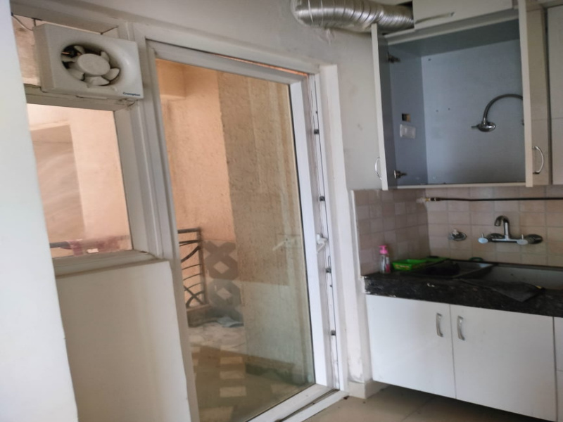 3 BHK 1795 Sq.ft. Apartment for Rent in Sector 77 Noida