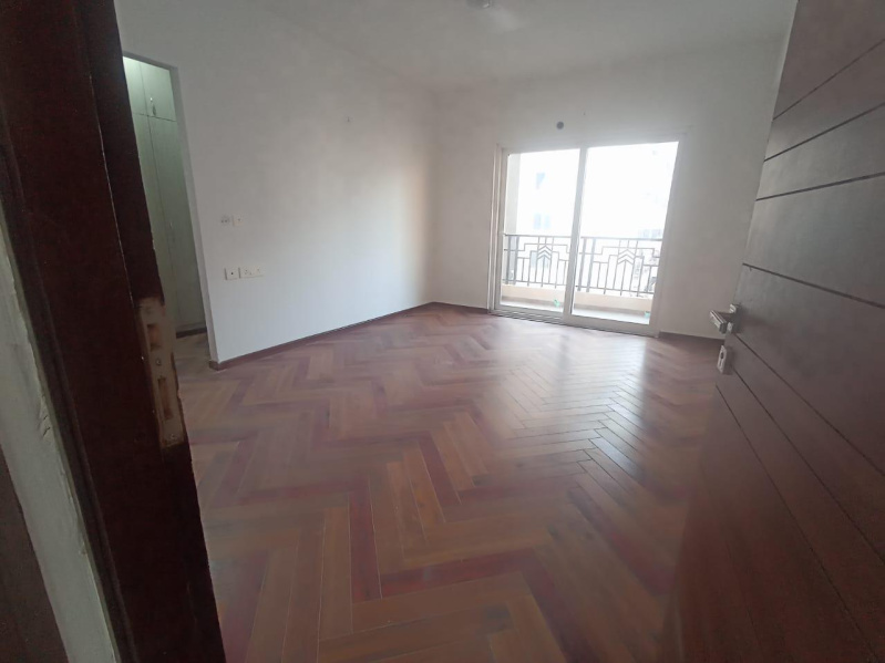 3.5 BHK 2460 Sq.ft. Apartment for Rent in Sector 150 Noida