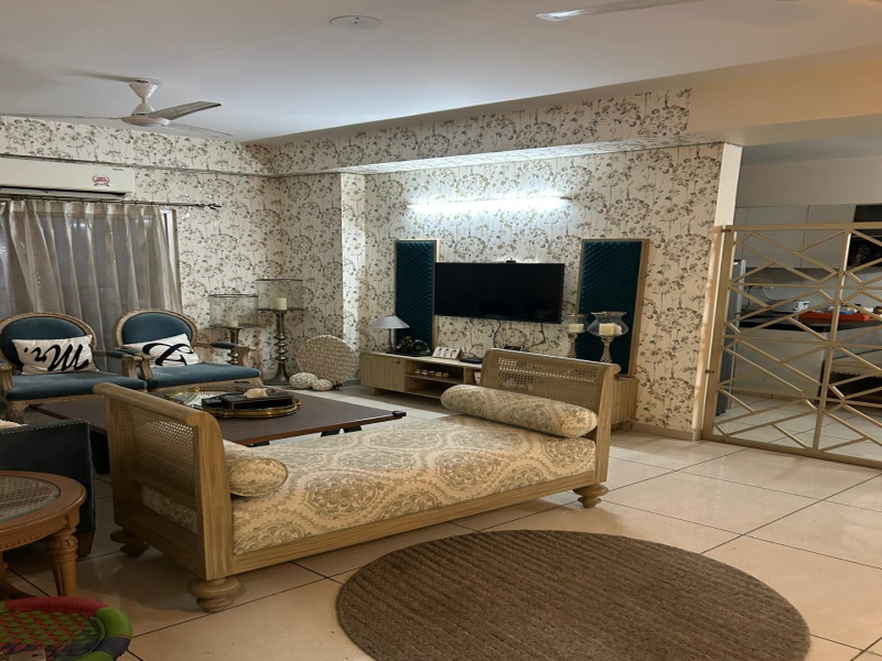 3.5 BHK 2190 Sq.ft. Apartment for Sale in Sector 137 Noida