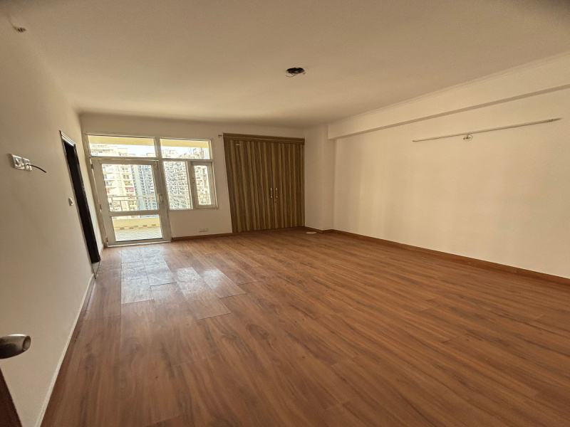 2.5 BHK 1295 Sq.ft. Apartment for Sale in Sector 74 Noida