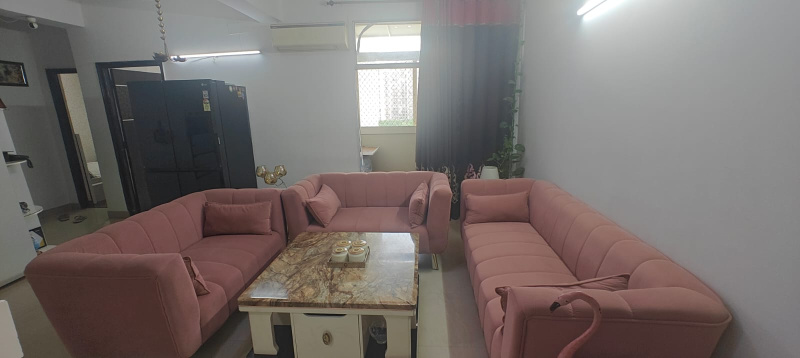 3.5 BHK 1900 Sq.ft. Apartment for Sale in Noida-Greater Noida Expressway