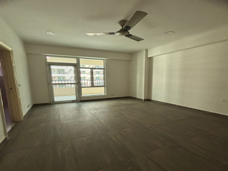 3 BHK 1300 Sq.ft. Apartment for Sale in Omicron 1, Greater Noida