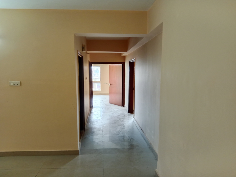 2 BHK Apartment 1100 Sq.ft. for Rent in Prince Anwar Shah Rd., Kolkata