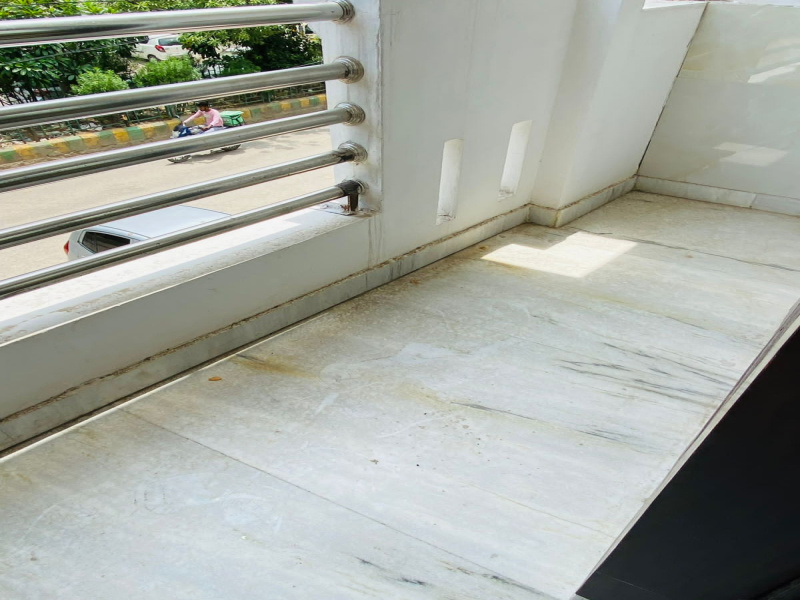 3 BHK Builder Floor 1150 Sq.ft. for Sale in Shakti Khand, Indirapuram, Ghaziabad