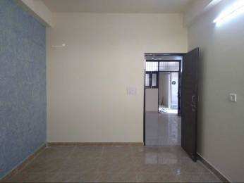 Commercial Shop 1000 Sq.ft. for Rent in